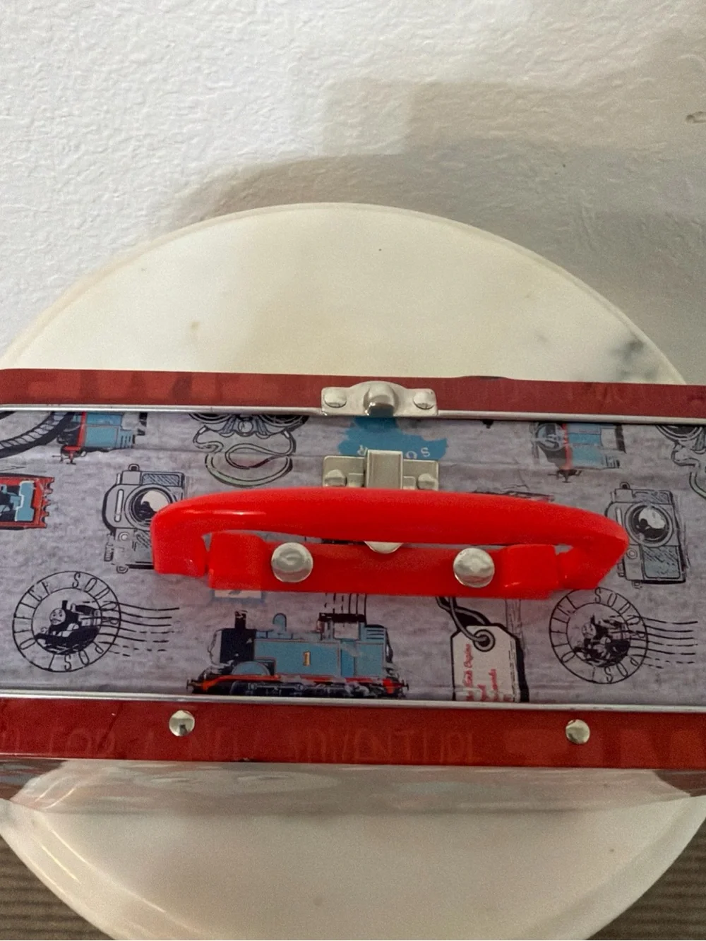 Thomas The Tank Engine Distressed Lunchbox & 24 Piece Complete Puzzle